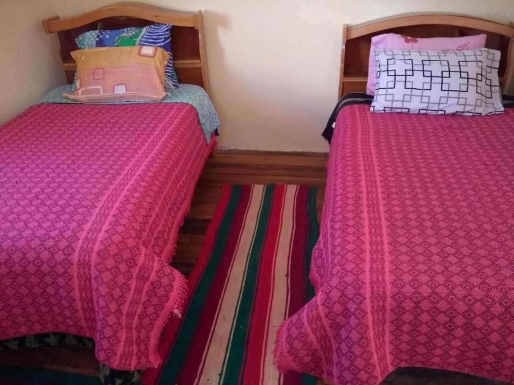 Hostal Luna Del Titikaka En Isla De La Luna Bolivia Hotel Exterior photo